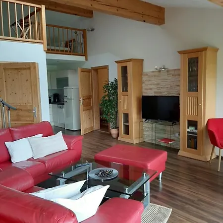 Apartment Mit Terrasse Und Garten *