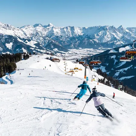 Mit Terrasse Und Garten Saalfelden